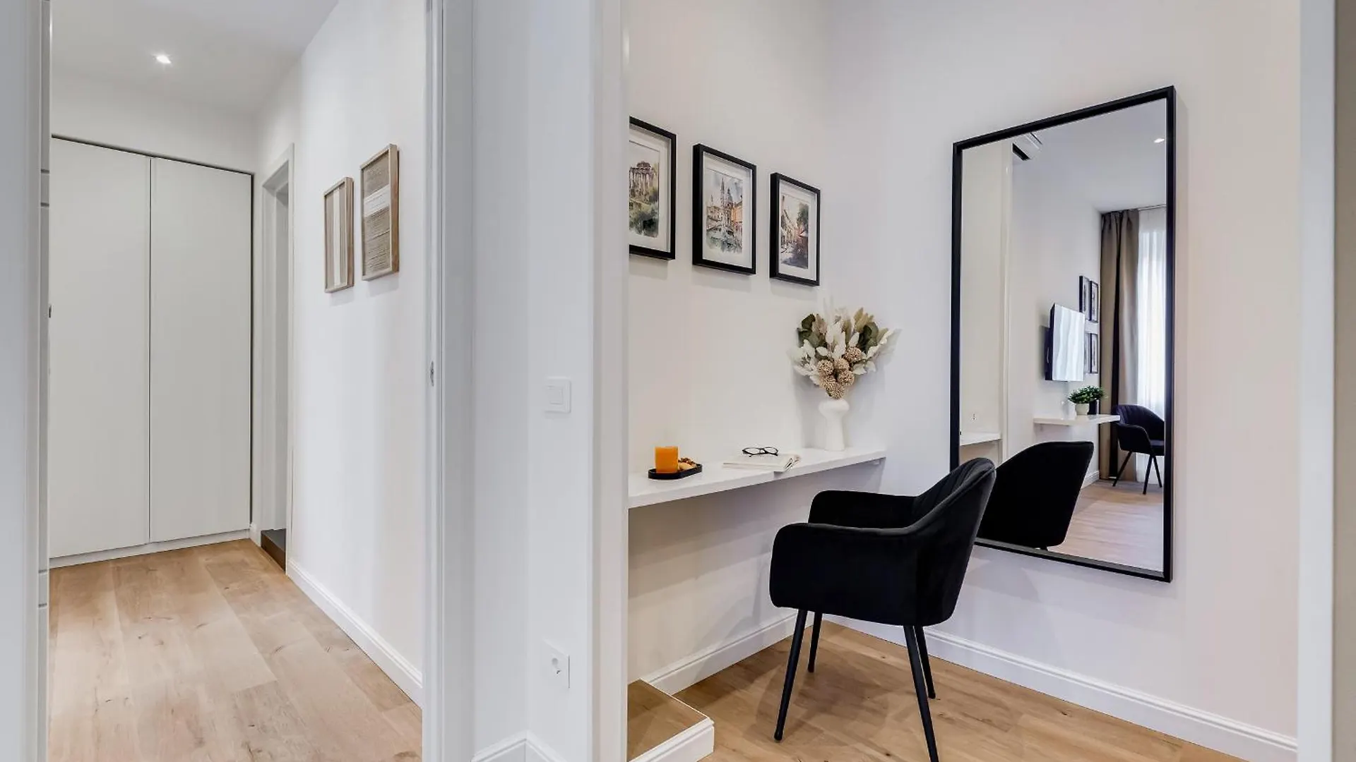 Scipioni Luxury Apartment Rome Italy
