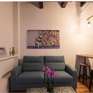  Casa vacanze Trastevere Accomodation